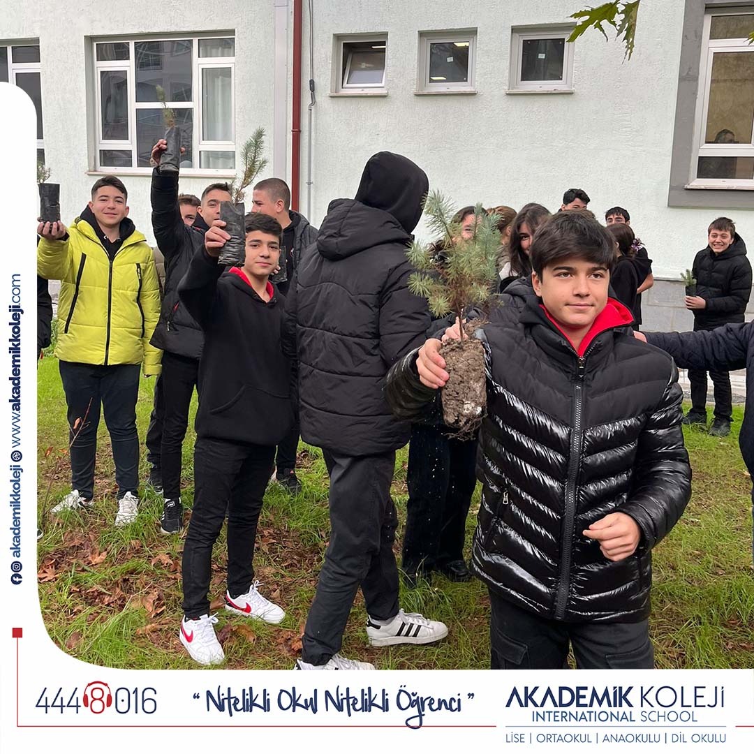 Akademik Koleji International School Öğrencilerinden, Doğaya Farkındalık Kazandıran Fidan Dikim Etkinliği